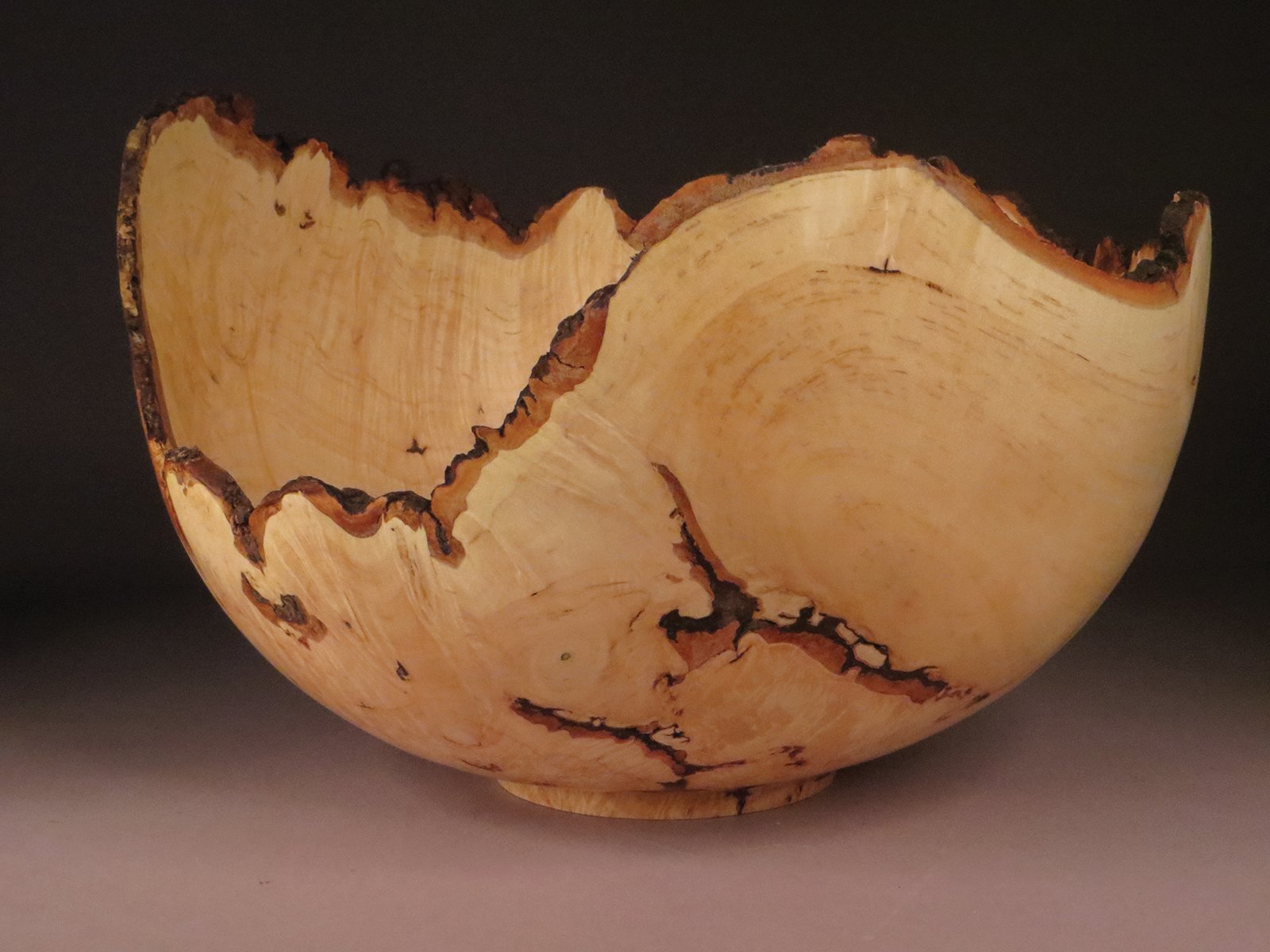 Warren_carpenter_smiiten_Maple-Burl