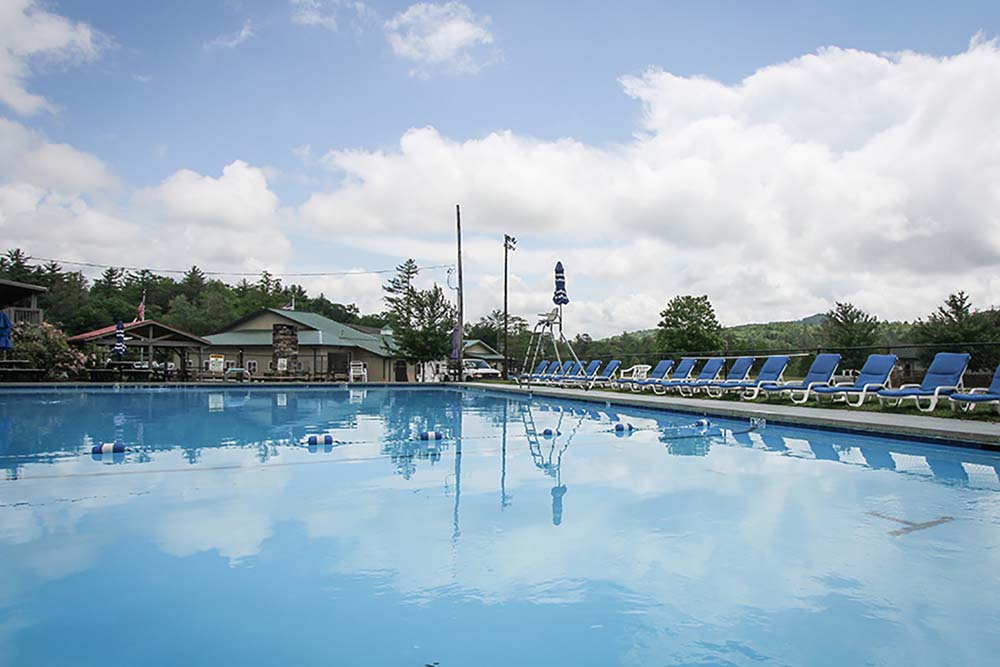 cashiers-community-pool3