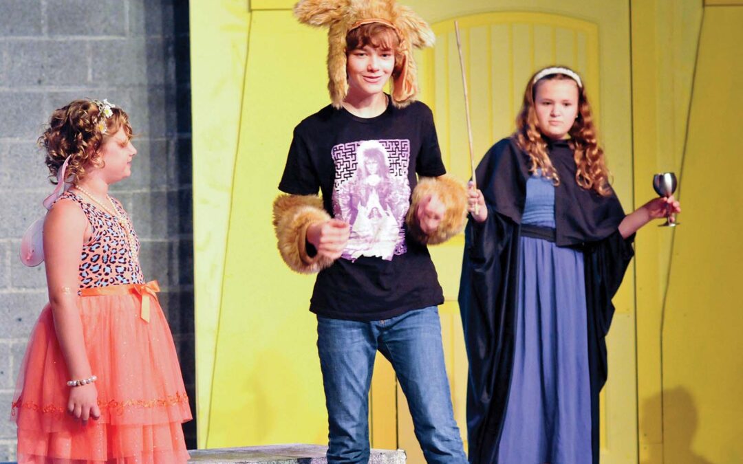 highlands-playhouse-youth-theater-nc-yellow