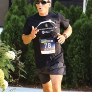 highlands-nc-twilight-5k-runner