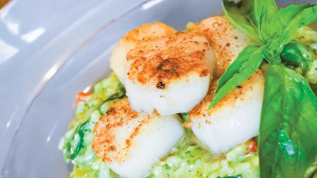 highlands-nc-restaurant-lakeside-scallops