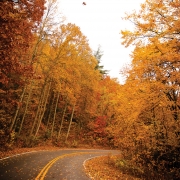 fall-drive-highlands-nc