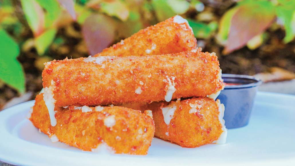 Cashiers-nc-slabtown-pizza-cheese-sticks