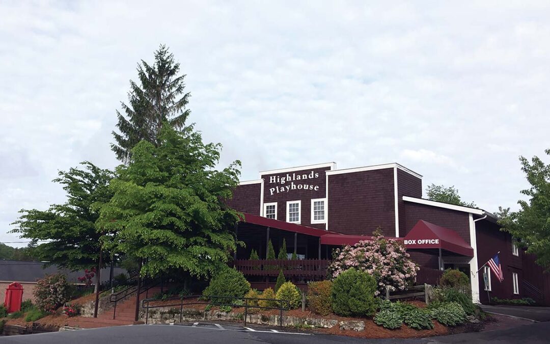 highlands-nc-playhouse-exterior