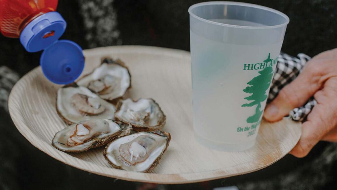 highlands-nc-biological-station-half-shell-oysters