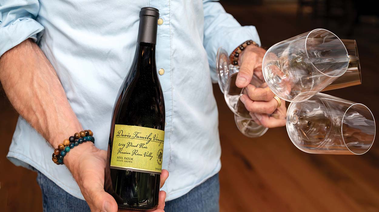 highlands-nc-high-country-wine-provisions-guy