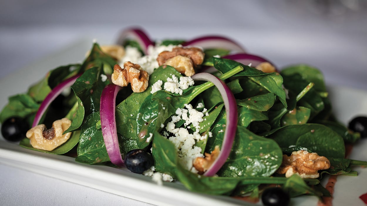 highlands-nc-dining-salad