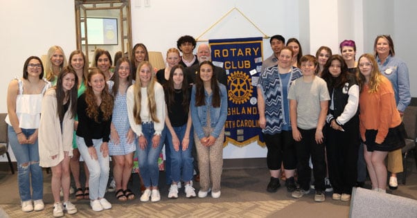 highlands-nc-rotary-club-interact-club-group