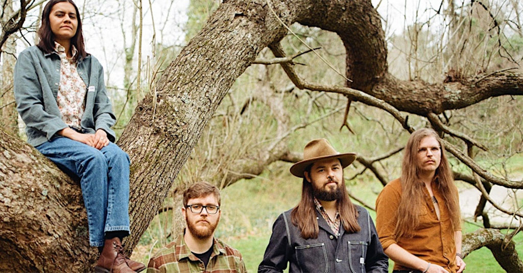 highlands-nc-live-music-caleb-caudle-sweet-critters