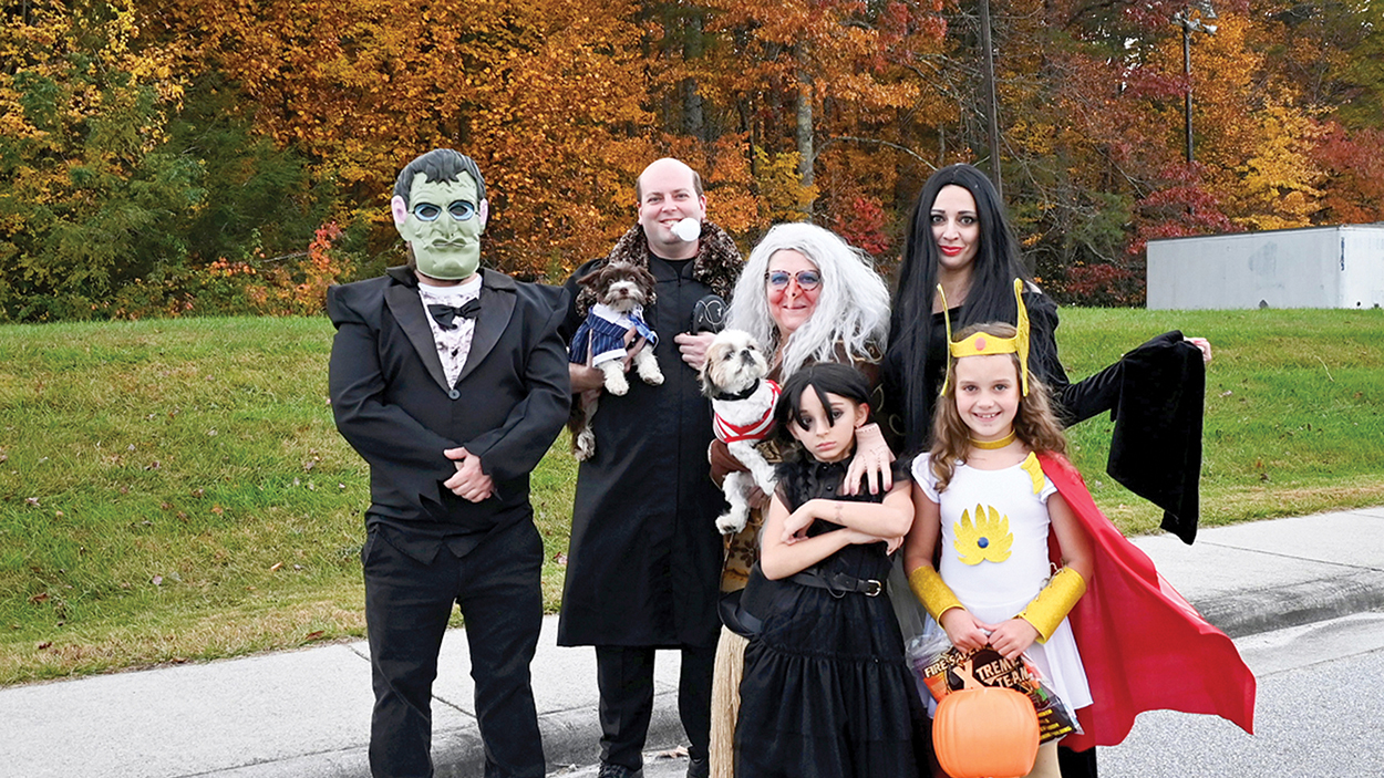 cashiers-nc-halloween-adams-family