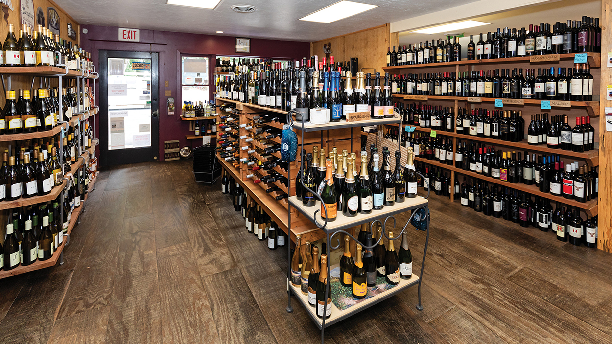 lake-toxaway-historic-market-wine