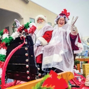 highlands-nc-christmas-parade-mr-mrs-clause