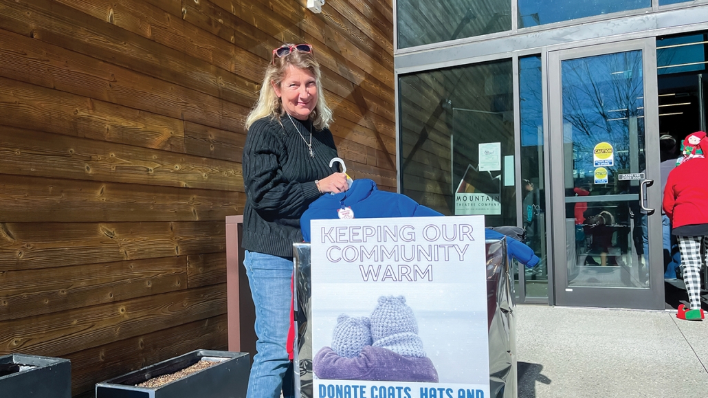 highlands-nc-coat-drive-janet