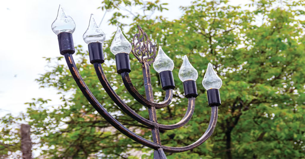 highlands-nc-lighting-menorah-kelsey-park