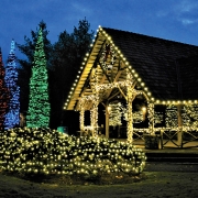 cashiers-nc-christmas-lights-village-green