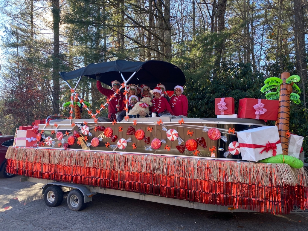 cashiers-nc-christmas-award-winners-lake-glenville-2