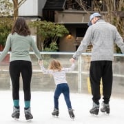 highlands-nc-ice-skating-family