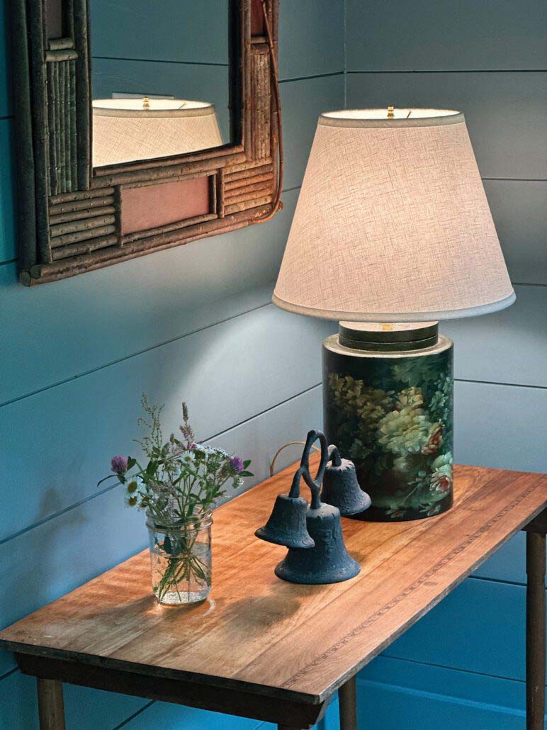 glenville-nc-big-ridge-mountain-club-lamp