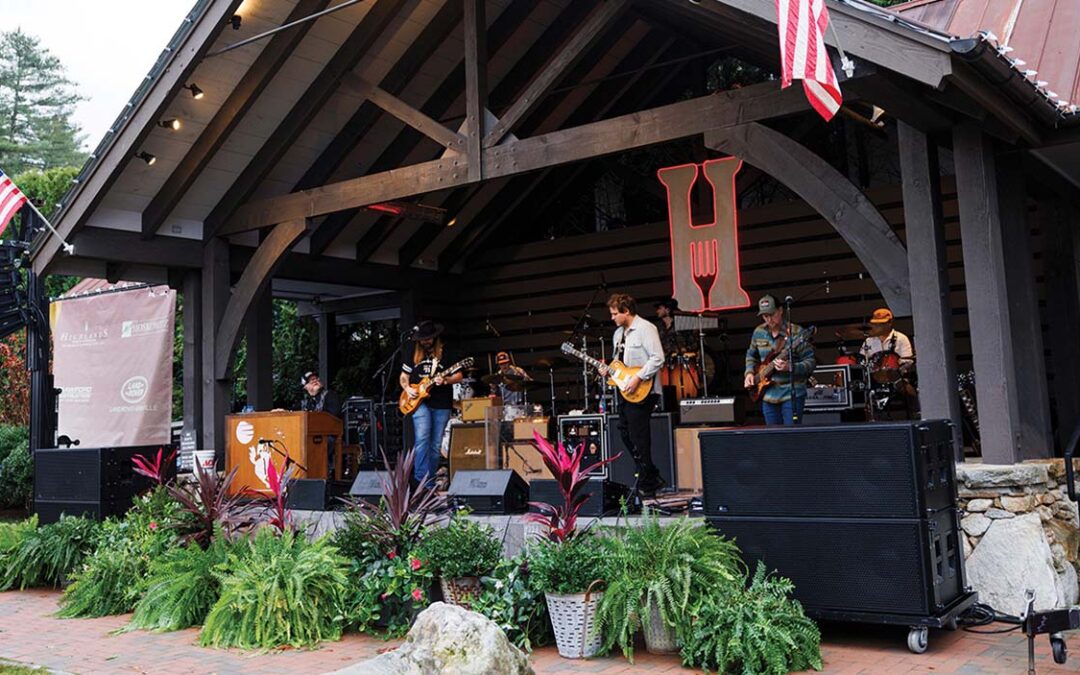 highlands-nc-food-wine-stage