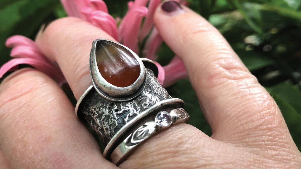 laurel-march-feature-artist-shannon-Noelke-ring-spring