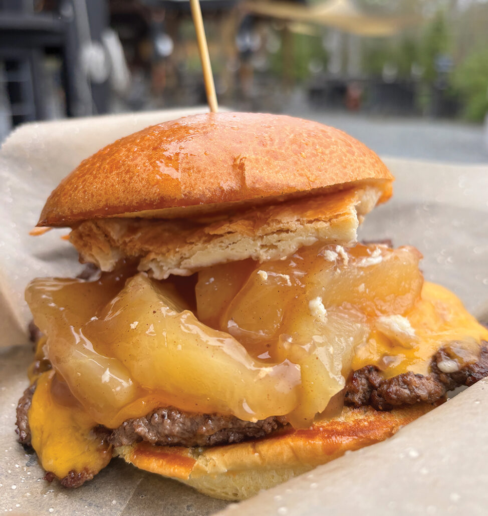 cashiers-nc-burger-week-winner-unique-whiteside