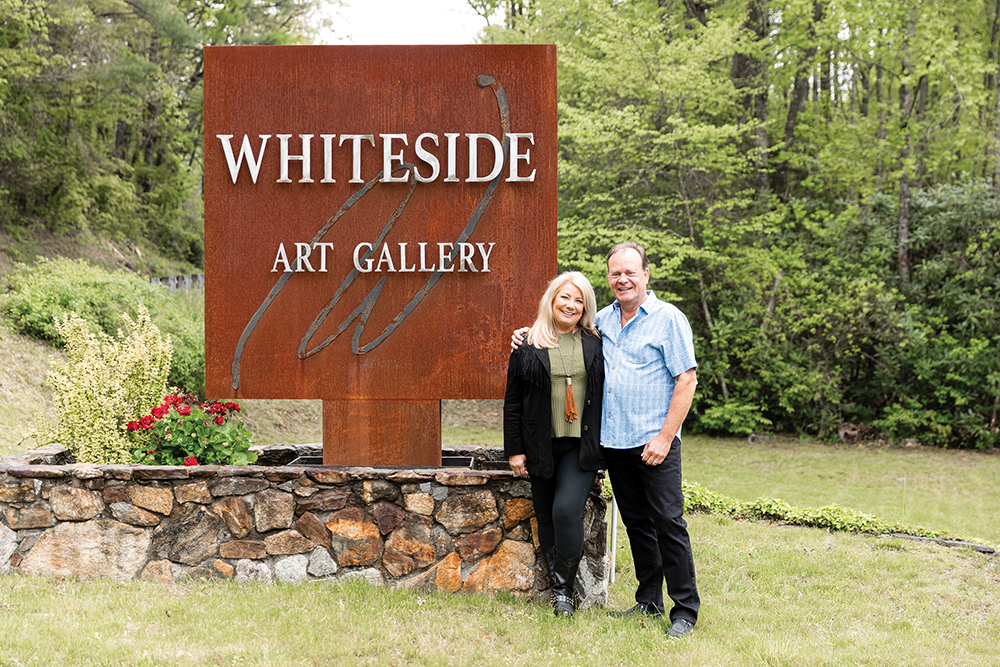 cashiers-nc-whiteside-art-couple