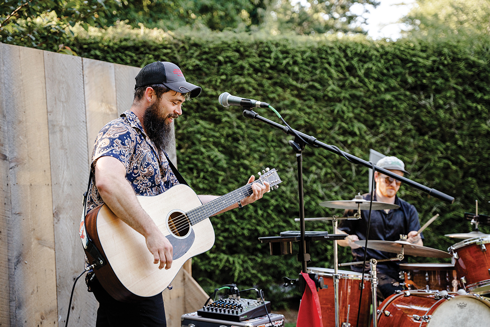 highlands-nc-oei-Orchard-Session-Andrew-Wooten