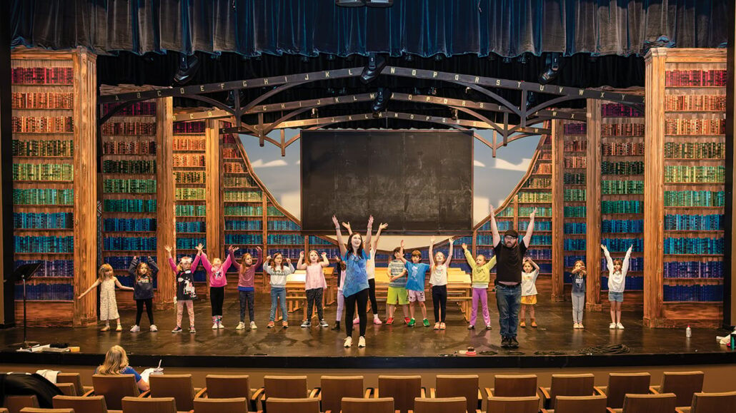 highlands-nc-pac-educational-theatre-matilda