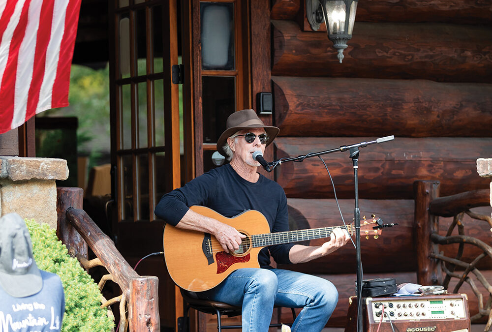 Summer Shines in Highlands