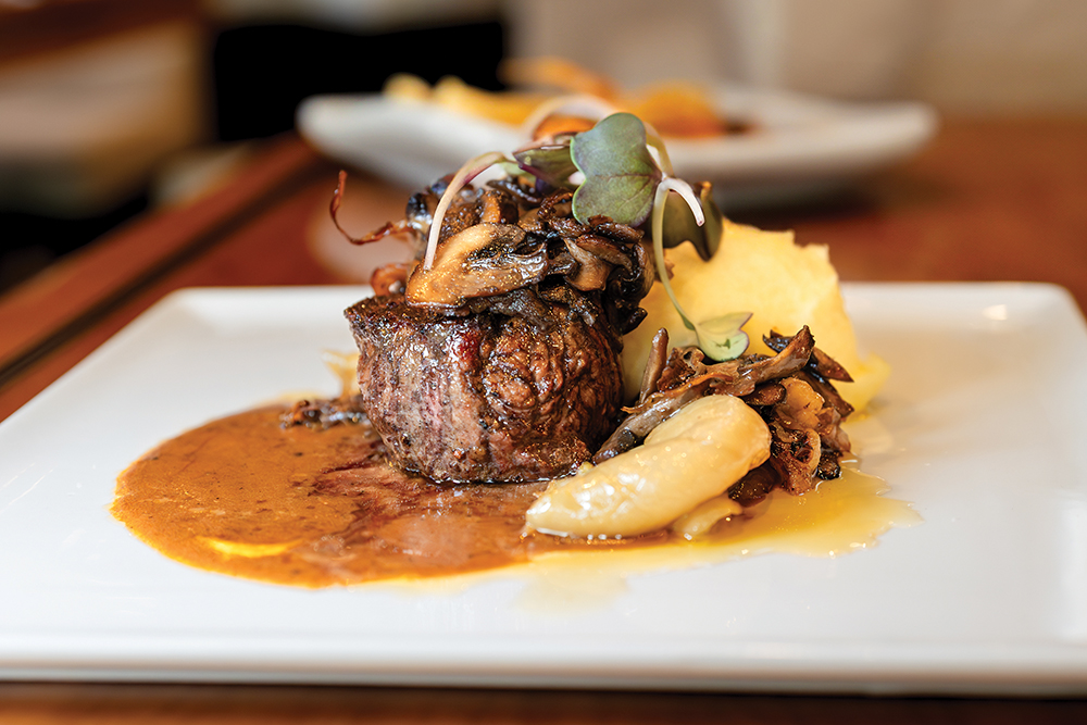 lake-toxaway-nc-dining-greystone-steak