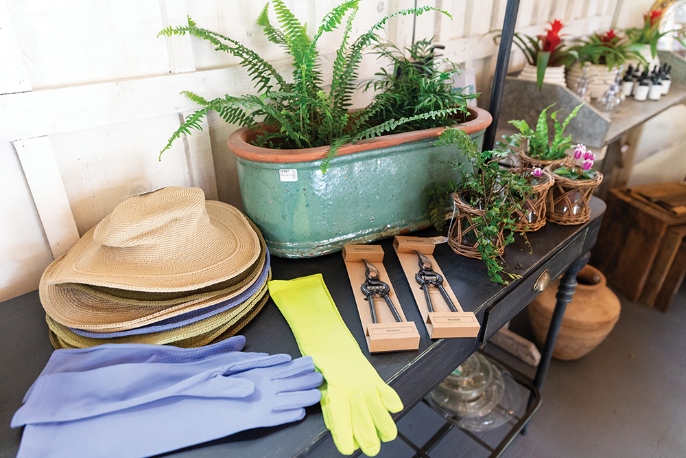cashiers-nc-rusticks-barn-garden