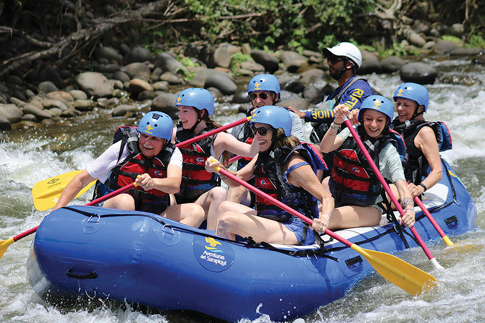 family-travel-rafting