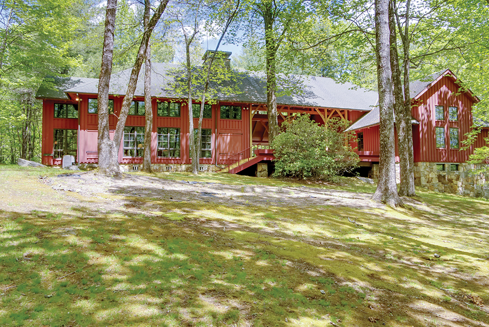 lake-toxaway-balistari-home-red