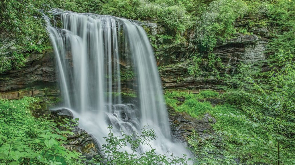 highlands-nc-Dry-Falls-ed-boos