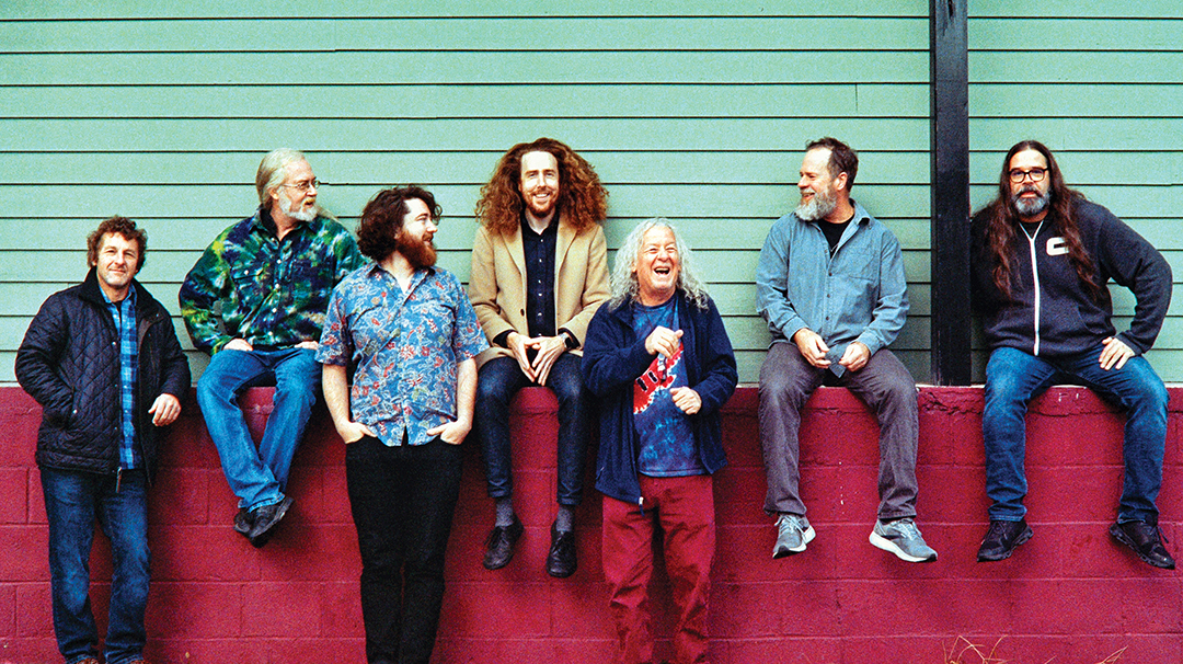 highlands-nc-food-wine-railroad-earth