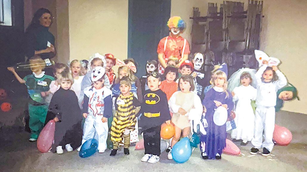 highlands-nc-i-grew-up-here-wilma-gordon-halloween