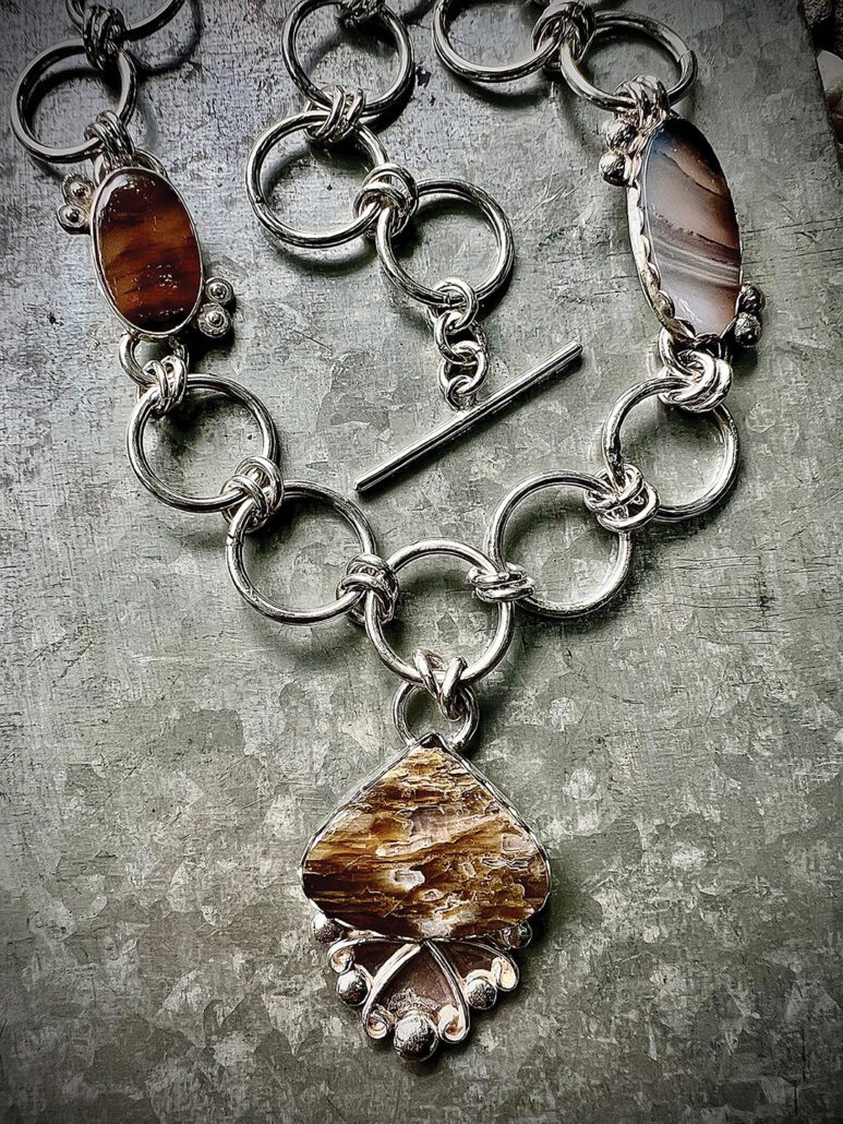 highlands-nc-silver-artist-circle-necklace