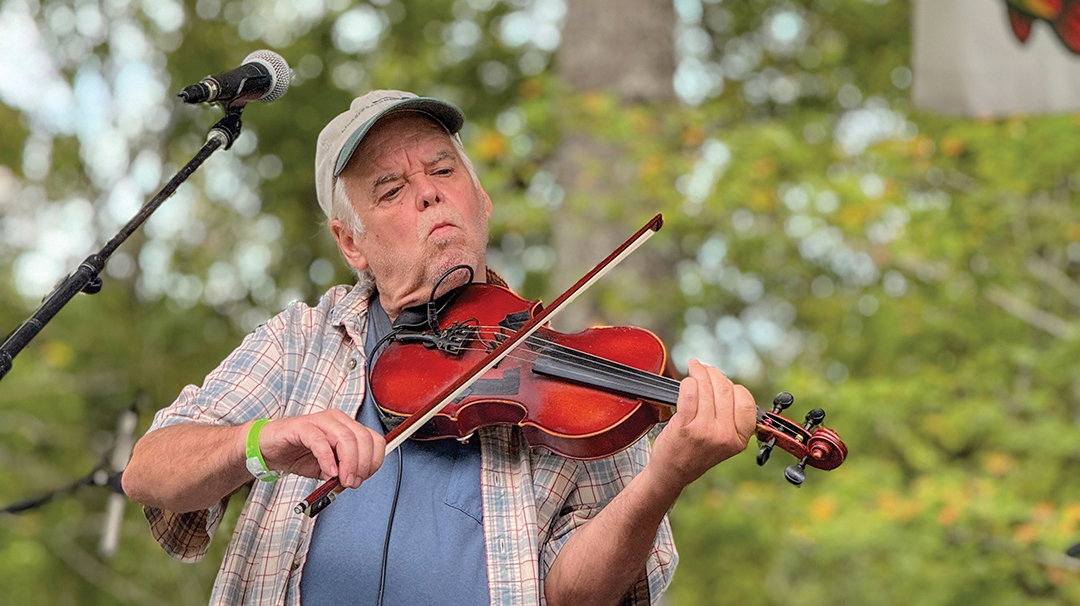 cashiers-nc-brookings-bash-fiddler