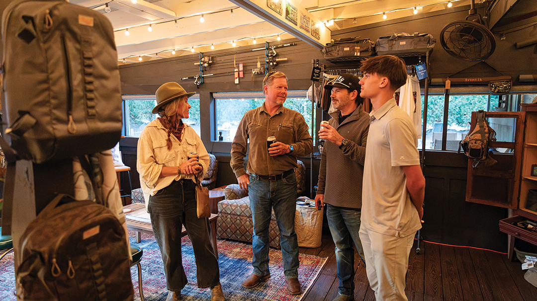 cashiers-nc-resturant-duck-hawk-provisions-gathering