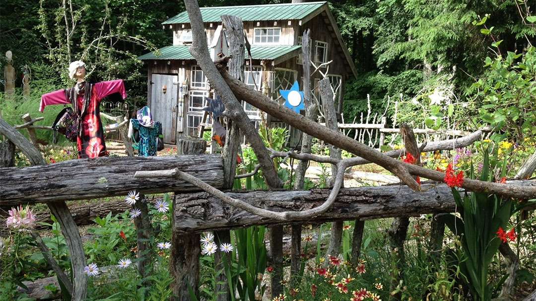 highlands-nc-cashiers-film-festival-walk-garden-soiree