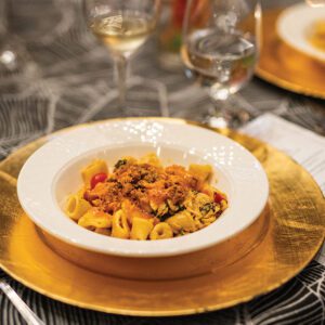 highlands-nc-old-edwards-the-farm-sunday-supper-gold