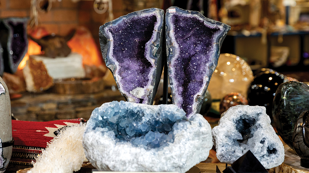 highlands-nc-shopping-silver-eagle-amethyst