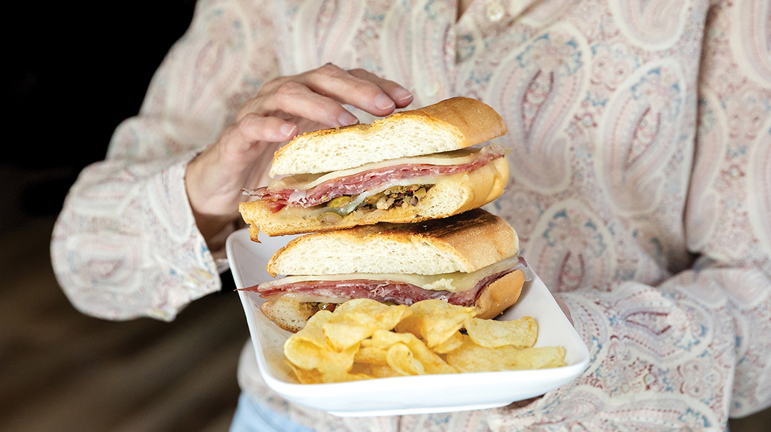 lake-toxaway-restaurant-moon-dance-sandwich-stack