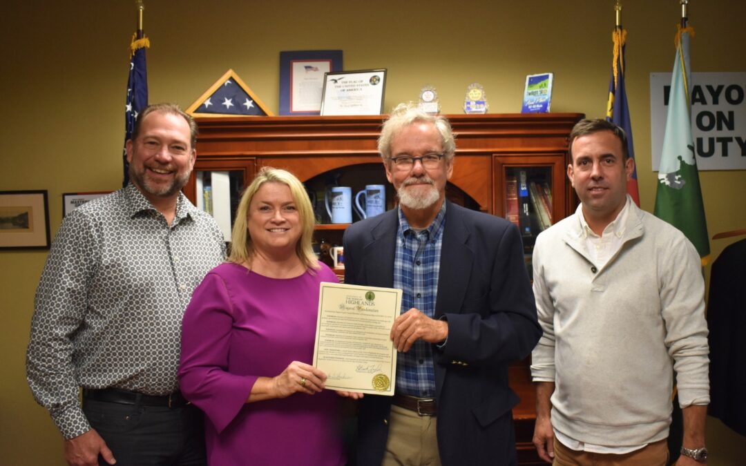 Support Your Local Chamber of Commerce Day Recognized in Highlands