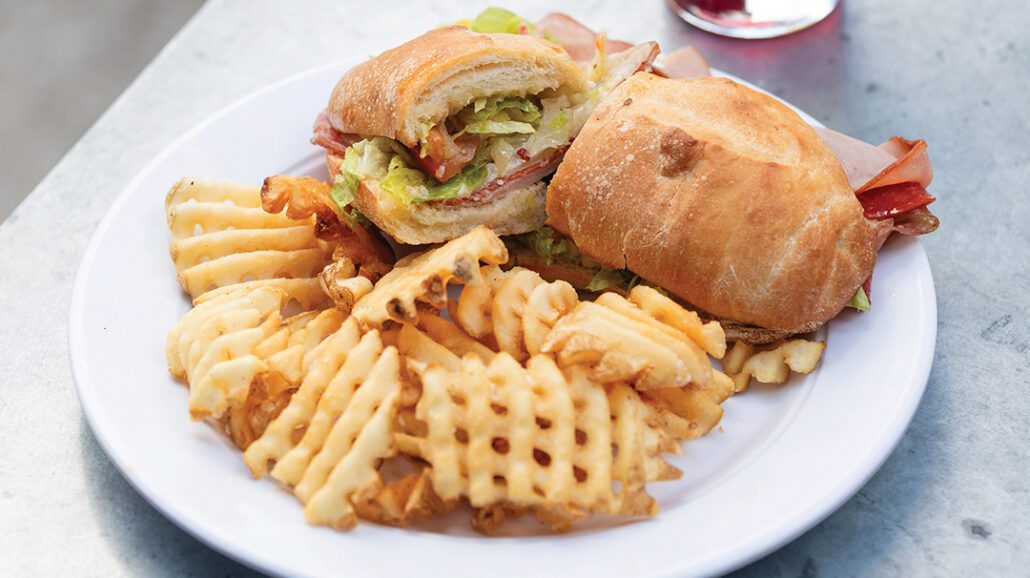 cashiers-nc-dining-slabtown-sammie