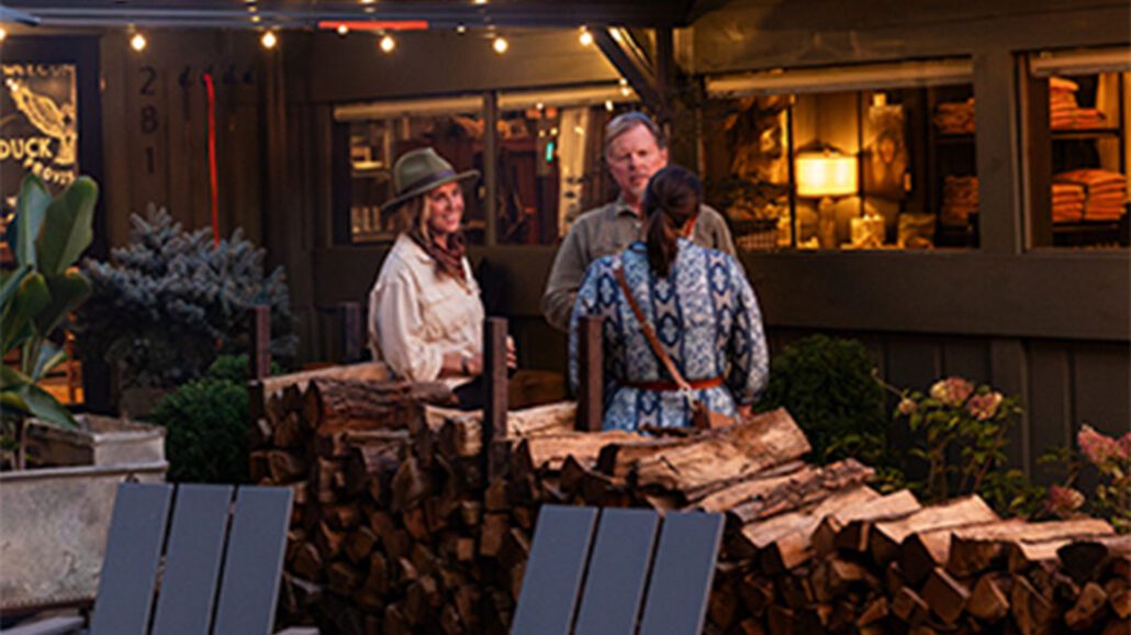 cashiers-nc-duck-hawk-provisions-dining-exterior