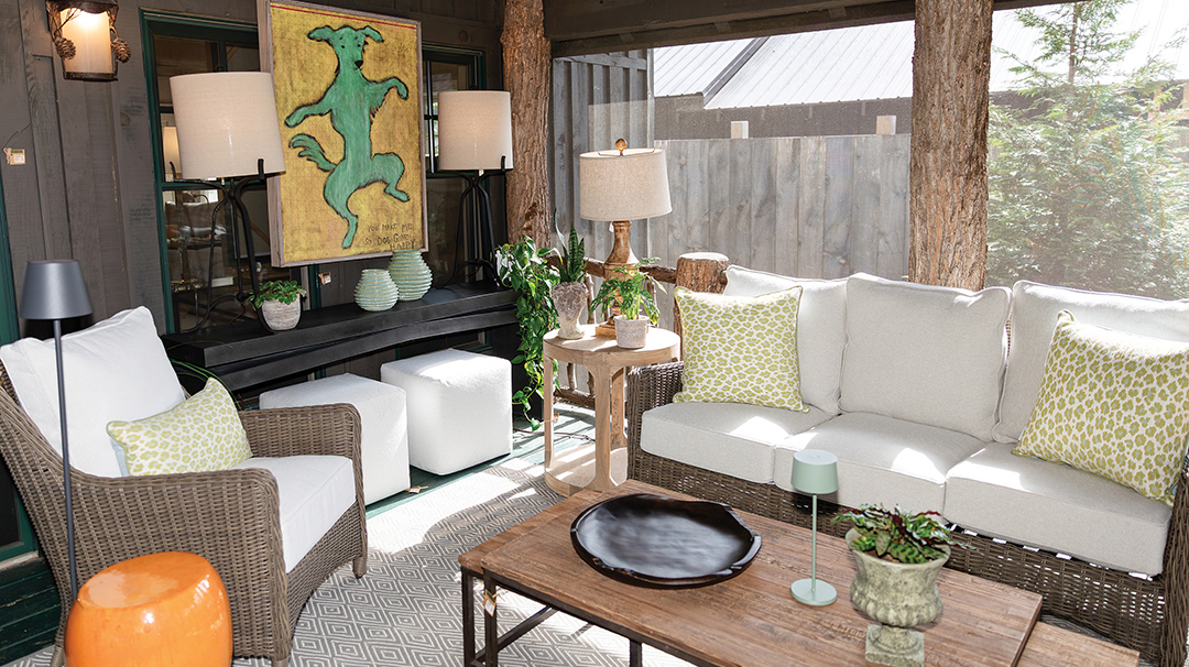 cashiers-nc-shopping-rusticks-deck