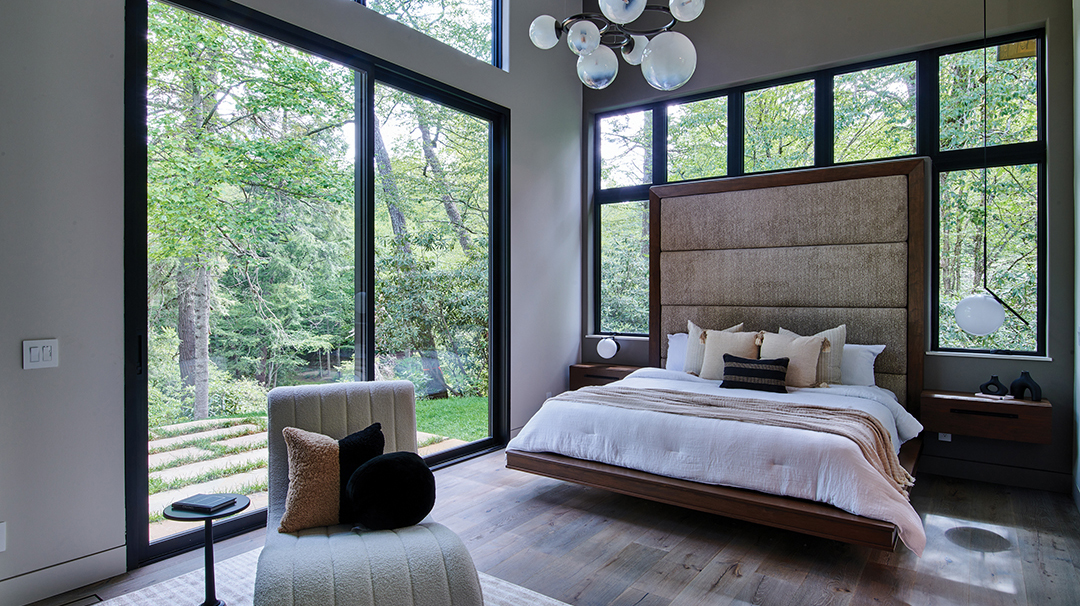 highlands-nc-black-rock-builders-bedroom
