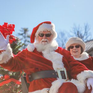 highlands-nc-christmas-parade-santa