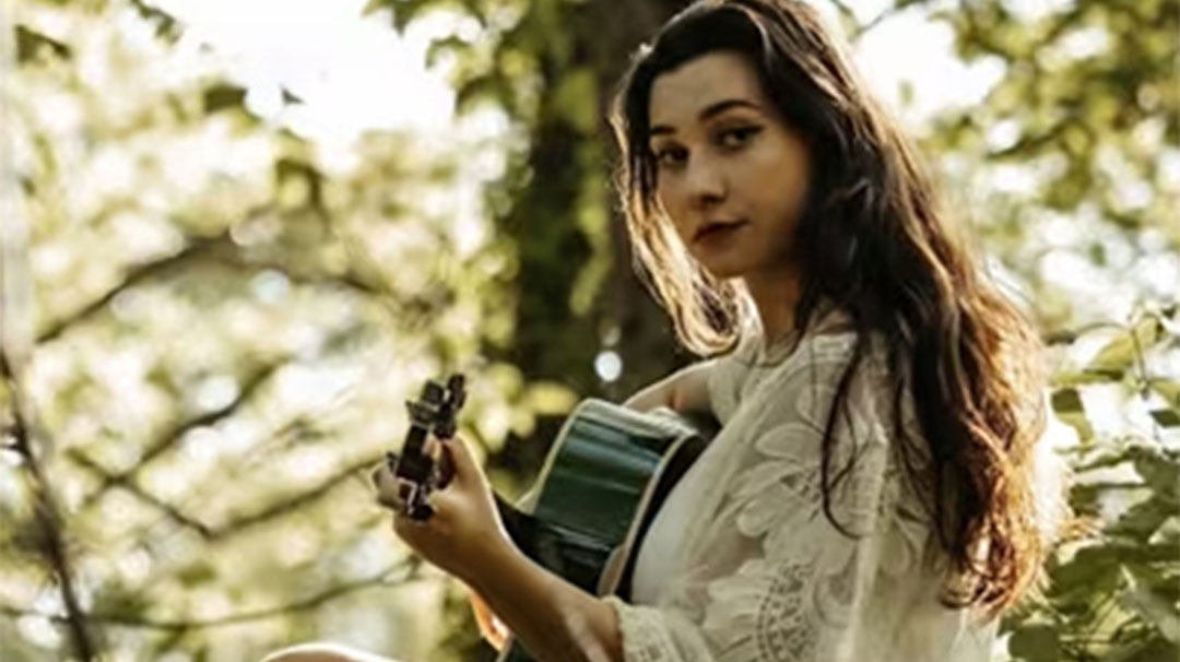 highlands-nc-live-music-breeze-cable